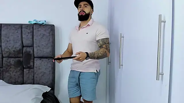 Snapshot of Zack_Froone chatting on 02.26.25 Zack Froone online show from 02.26.25