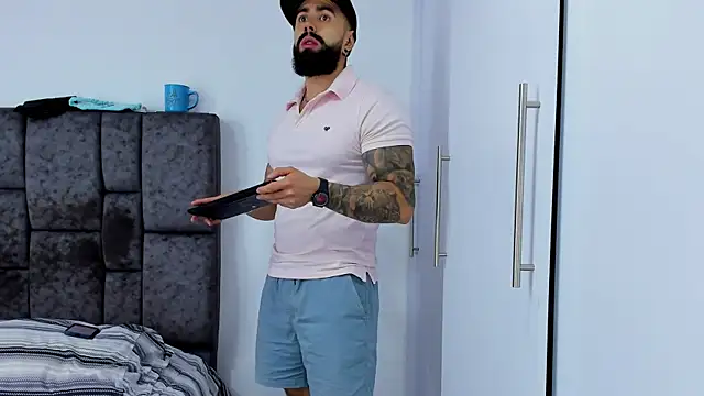 Snapshot of Zack_Froone chatting on 03.20.25 Zack Froone online show from 03.20.25