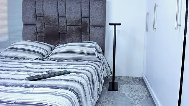 Snapshot of Zack_Froone chatting on 10.09.25 Zack Froone online show from 10.09.25