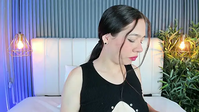 SaraRiley online show from 12.03.25