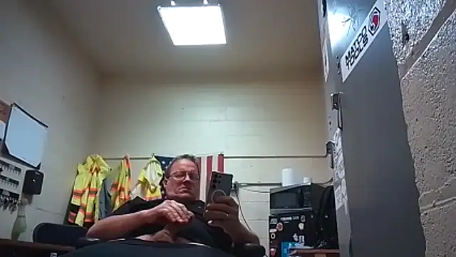 Cockrub1 online show from 12.14.25