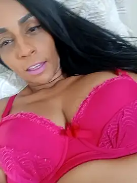 Snapshot of casal7722 chatting on 11.25.25 casal7722 online show from 11.25.25