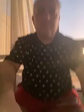 Russirayu online show from 09.12.25