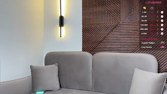 MonikaBos online show from 12.02.25