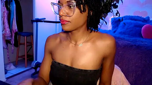 Snapshot of CocoSage chatting on 02.12.26 CocoSage online show from 02.12.26