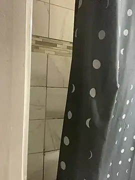 4kUsh2Fashion0 online show from 03.07.25