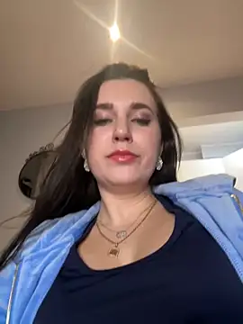 Teylor Love online show from 12.16.24