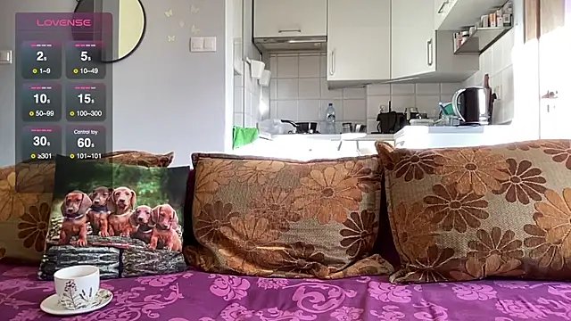 Teylor Love online show from 02.03.25