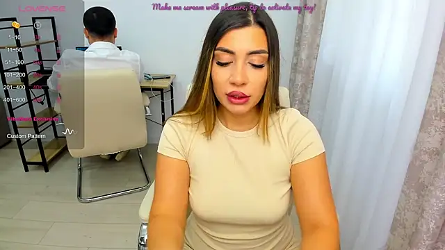 Snapshot of EveEvian chatting on 07.20.26 EveEvian online show from 07.20.26