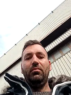Snapshot of florin421 chatting on 03.21.26 florin421 online show from 03.21.26