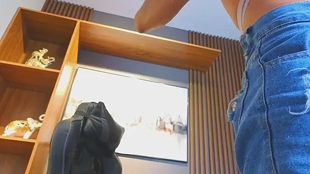 Alahia Rodriguez online show from 04.13.26