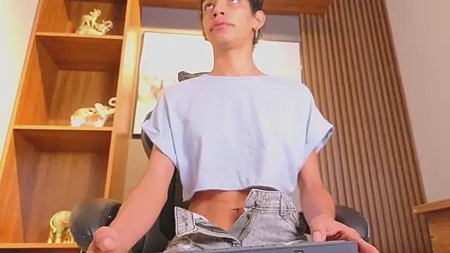 Alahia Rodriguez online show from 04.17.26