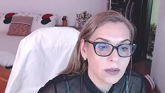 Snapshot of evamaria2024 chatting on 05.05.26 evamaria2024 online show from 05.05.26