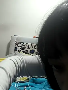 Snapshot of 2ScarletandRyan8 chatting on 12.25.24 2ScarletandRyan8 online show from 12.25.24