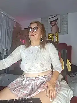 evelin hott online show from 02.12.25