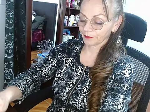 asleycavta online show from 11.11.25