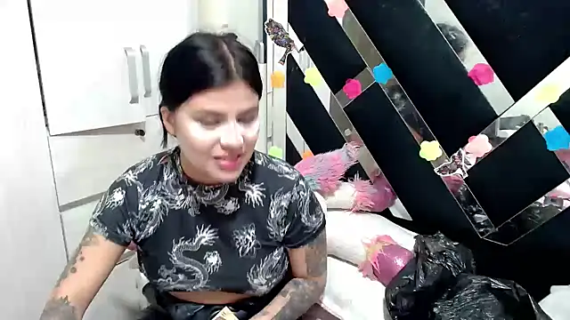 katery wok11 online show from 10.29.25