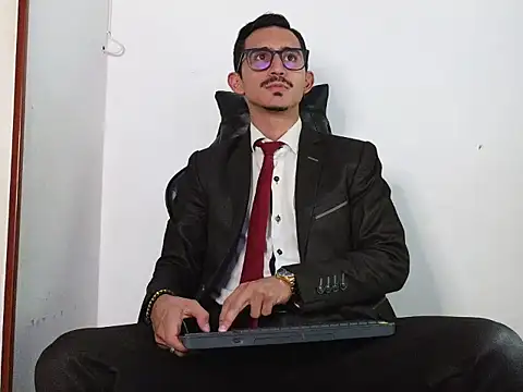 HomeAloneK online show from 01.05.26