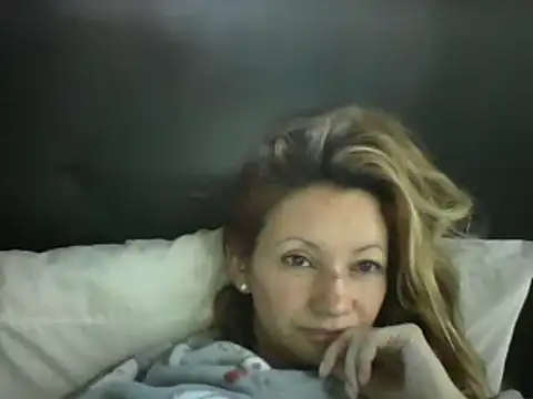 Snapshot of Paulita_x3 chatting on 11.12.25 Paulita x3 online show from 11.12.25