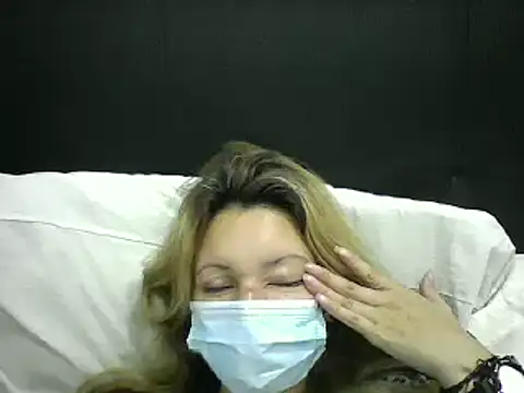 Snapshot of Paulita_x3 chatting on 04.29.26 Paulita x3 online show from 04.29.26