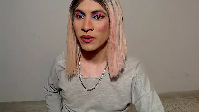 HugeDanex online show from 12.03.25