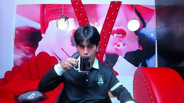 alex 477 online show from 10.28.25