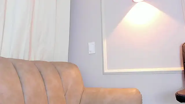 Snapshot of Lia_walton chatting on 03.15.25 Lia walton online show from 03.15.25