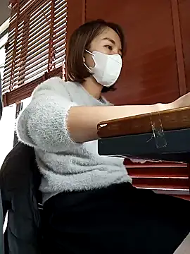 Michiko1 online show from 02.11.25