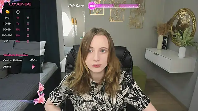 Snapshot of Cowell_Adelina chatting on 02.04.25 Cowell Adelina online show from 02.04.25