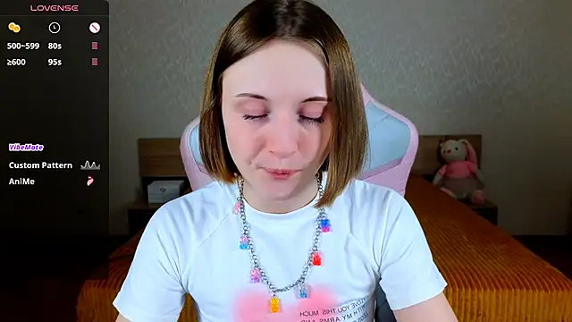 Snapshot of Cowell_Adelina chatting on 02.16.26 Cowell Adelina online show from 02.16.26