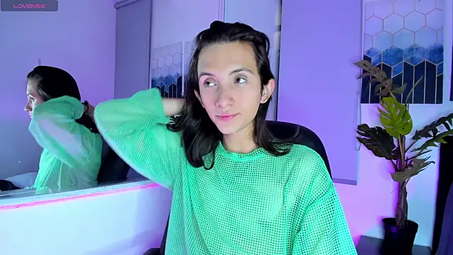 Feniix   online show from 02.15.25