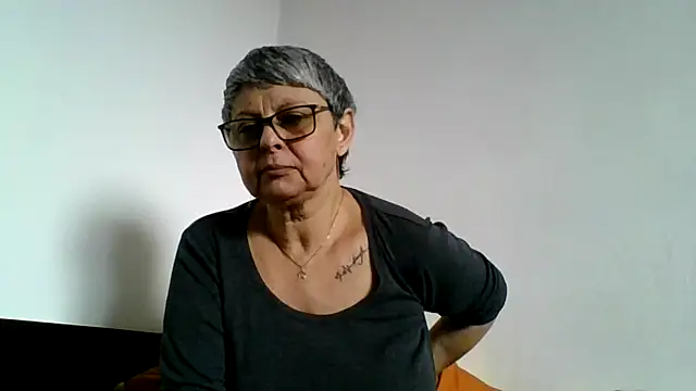 roseblak42 online show from 03.21.26