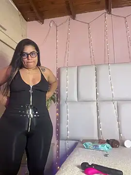 kiana cream online show from 02.16.25