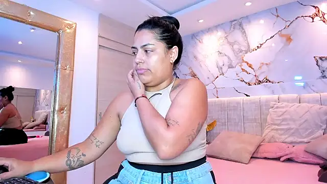 kiana cream online show from 03.16.26