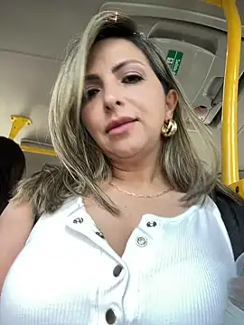  Abril-Office1 online show from 12.24.24