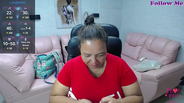 Penelope Nipples  online show from 03.18.25