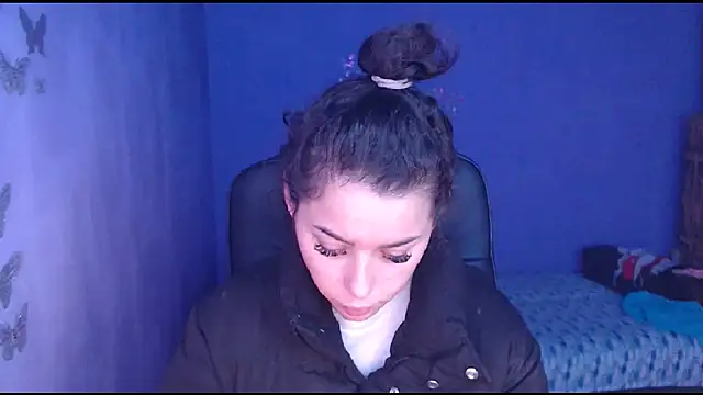 LovelyJulliette online show from 01.21.25