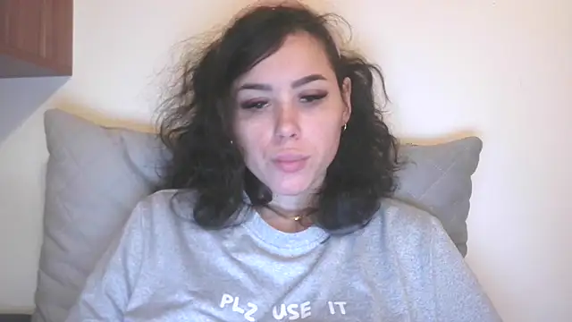 Snapshot of LovelyJulliette chatting on 02.05.26 LovelyJulliette online show from 02.05.26