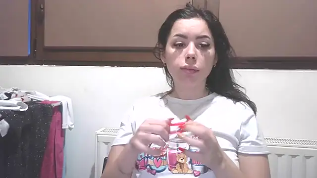 Snapshot of LovelyJulliette chatting on 02.14.26 LovelyJulliette online show from 02.14.26