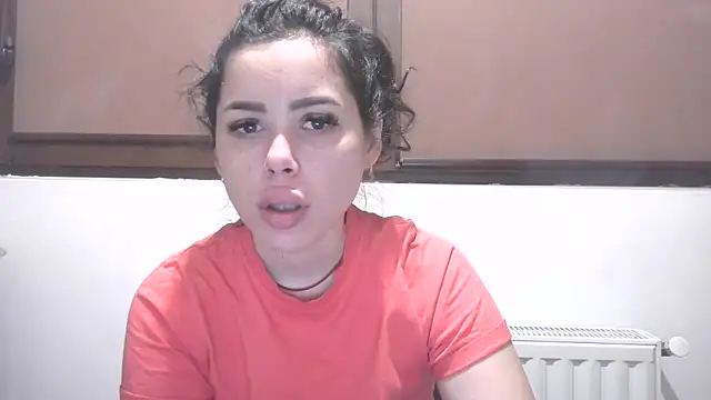 Snapshot of LovelyJulliette chatting on 02.17.26 LovelyJulliette online show from 02.17.26