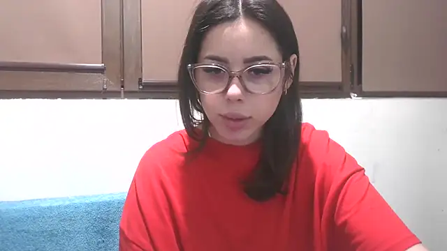Snapshot of LovelyJulliette chatting on 03.24.26 LovelyJulliette online show from 03.24.26