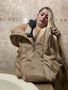 Snapshot of natashasweet chatting on 10.26.25 natashasweet online show from 10.26.25