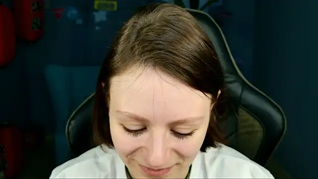 Snapshot of VeliraBraitberg chatting on 03.16.25 VeliraBraitberg online show from 03.16.25