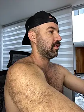 ADONIS ART01 online show from 11.03.25