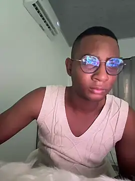 Snapshot of Arwens_bell08 chatting on 02.12.25 Arwens bell08 online show from 02.12.25