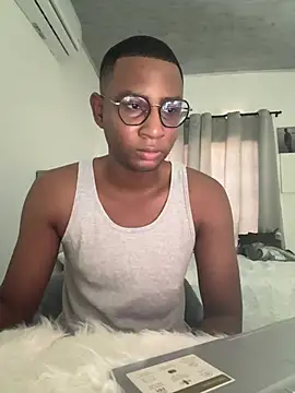 Snapshot of Arwens_bell08 chatting on 03.02.25 Arwens bell08 online show from 03.02.25