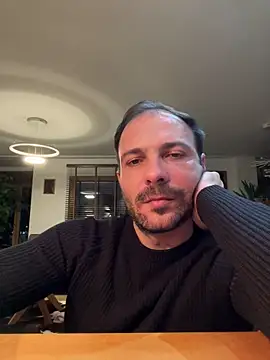 Adventurehotman online show from 03.02.25