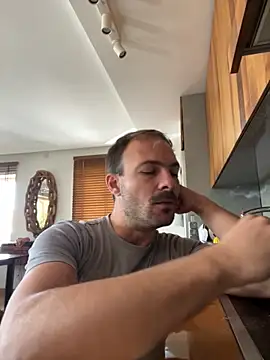 Adventurehotman online show from 09.19.25