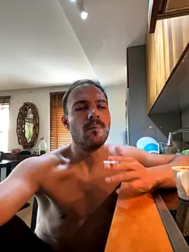 Adventurehotman online show from 10.03.25