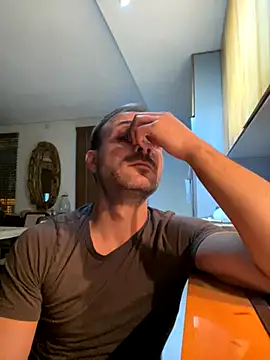 Adventurehotman online show from 10.14.25